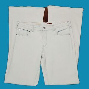 Pilcro Wide Flair Bottom Light Fade Jeans 31